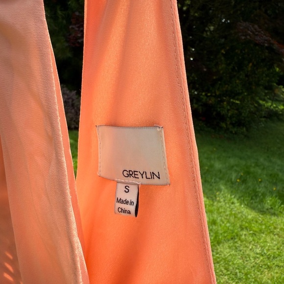 Greylin Pink Ruched Tie Front Sundress - Picture 4 of 7